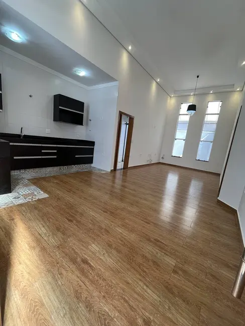 Casa com 3 quartos à venda, 192m2 em Franca - SP - imagem 2 Foto 2 de Casa com 3 quartos à venda, 192m2 em Franca - SP