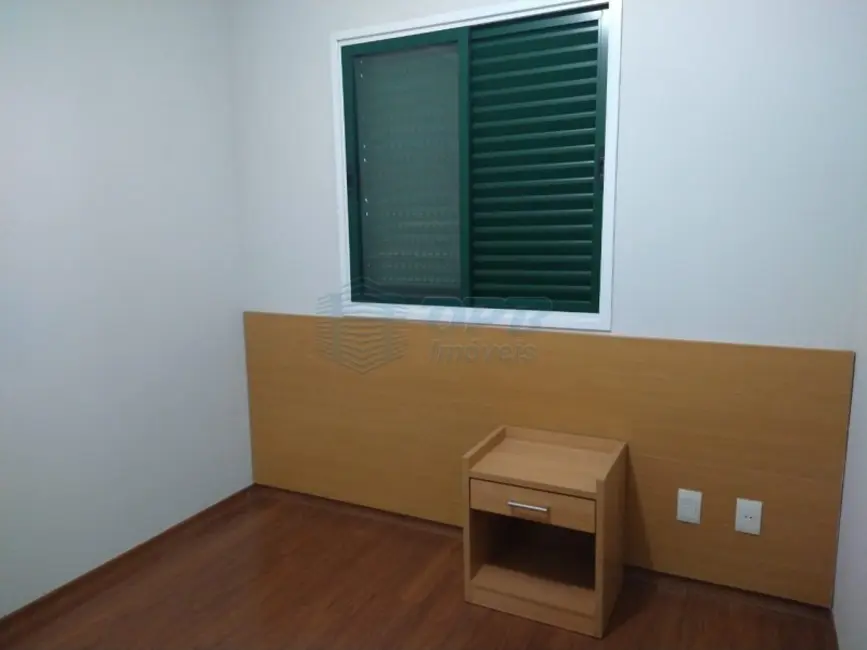 Apartamento com 3 quartos para alugar, 97m2 em Jardim Irajá, Ribeirao Preto - SP - imagem 3 Foto 3 de Apartamento com 3 quartos para alugar, 97m2 em Jardim Irajá, Ribeirao Preto - SP