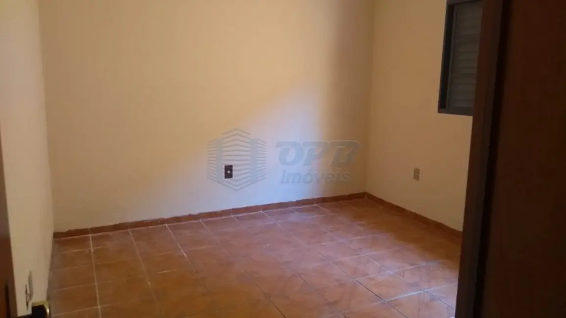 Foto 3 de Casa com 2 quartos para alugar, 100m2 em Parque Ribeirão Preto, Ribeirao Preto - SP