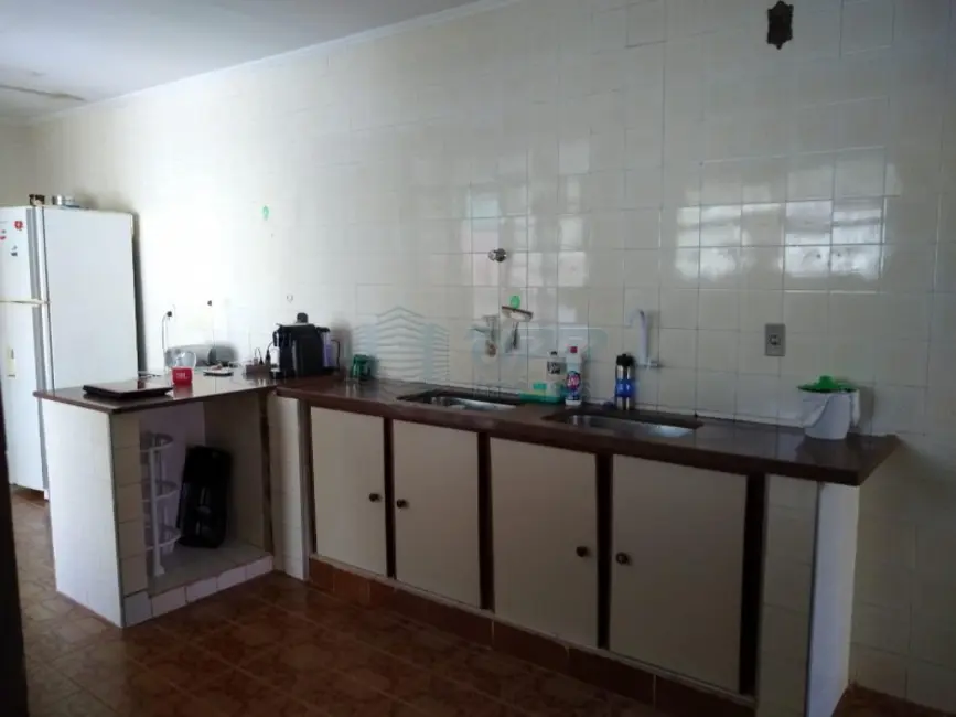 Foto 1 de Casa à venda, 200m2 em Ribeirao Preto - SP