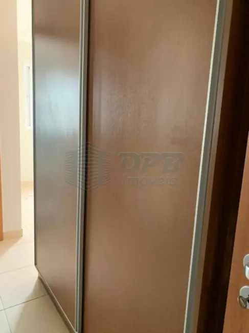 Apartamento para alugar, 137m2 em Jardim Irajá, Ribeirao Preto - SP - imagem 6 Foto 6 de Apartamento para alugar, 137m2 em Jardim Irajá, Ribeirao Preto - SP