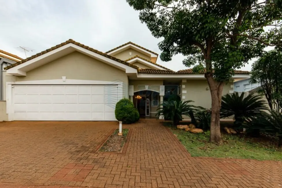 Foto 1 de Sobrado à venda, 586m2 em Ribeirao Preto - SP