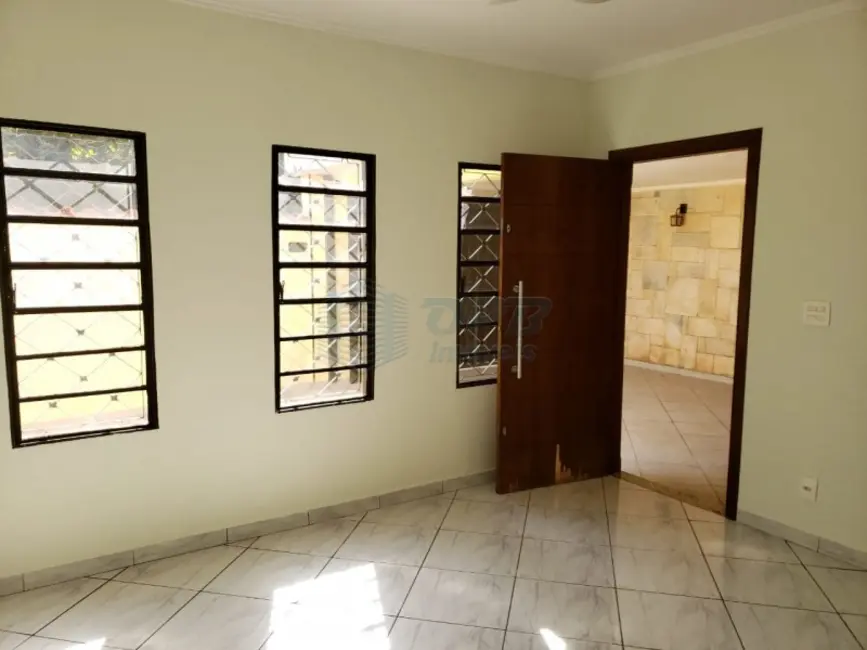 Foto 3 de Casa à venda, 250m2 em Jardim Anhangüera, Ribeirao Preto - SP