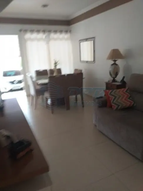 Foto 3 de Casa à venda em Jardim Anhangüera, Ribeirao Preto - SP