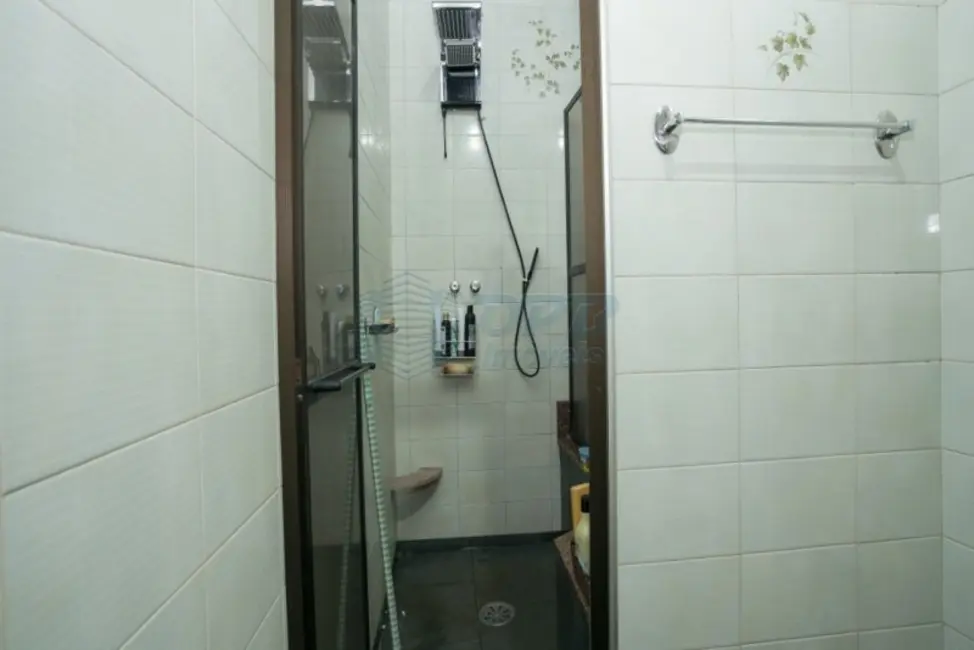 Foto 9 de Casa à venda, 240m2 em Ribeirao Preto - SP