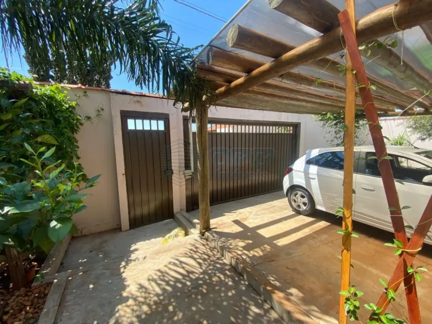 Foto 17 de Casa à venda, 300m2 em Brodowski - SP