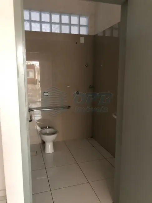Sala Comercial para alugar, 128m2 em Jardim Paulista, Ribeirao Preto - SP - imagem 3 Foto 3 de Sala Comercial para alugar, 128m2 em Jardim Paulista, Ribeirao Preto - SP