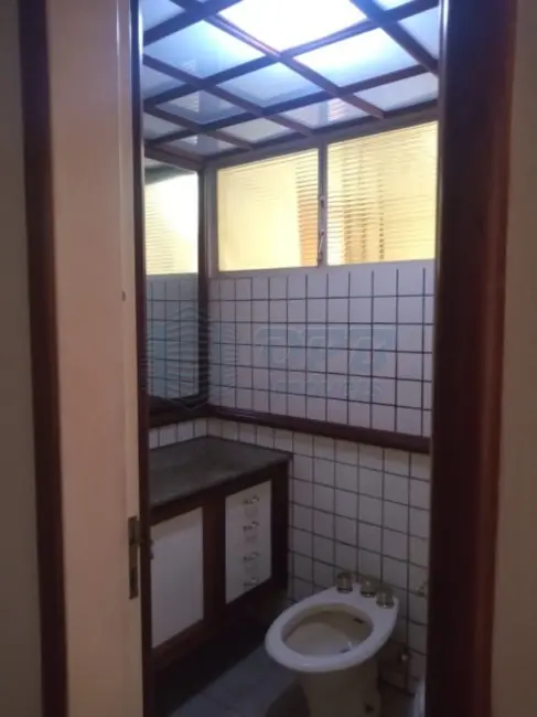 Apartamento para alugar, 133m2 em Jardim Irajá, Ribeirao Preto - SP - imagem 4 Foto 4 de Apartamento para alugar, 133m2 em Jardim Irajá, Ribeirao Preto - SP