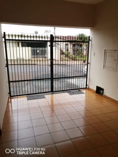 Foto 3 de Casa para alugar em Ipiranga, Ribeirao Preto - SP