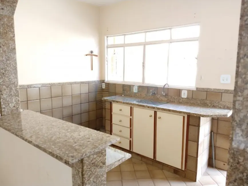 Foto 18 de Casa à venda em Jardim Irajá, Ribeirao Preto - SP