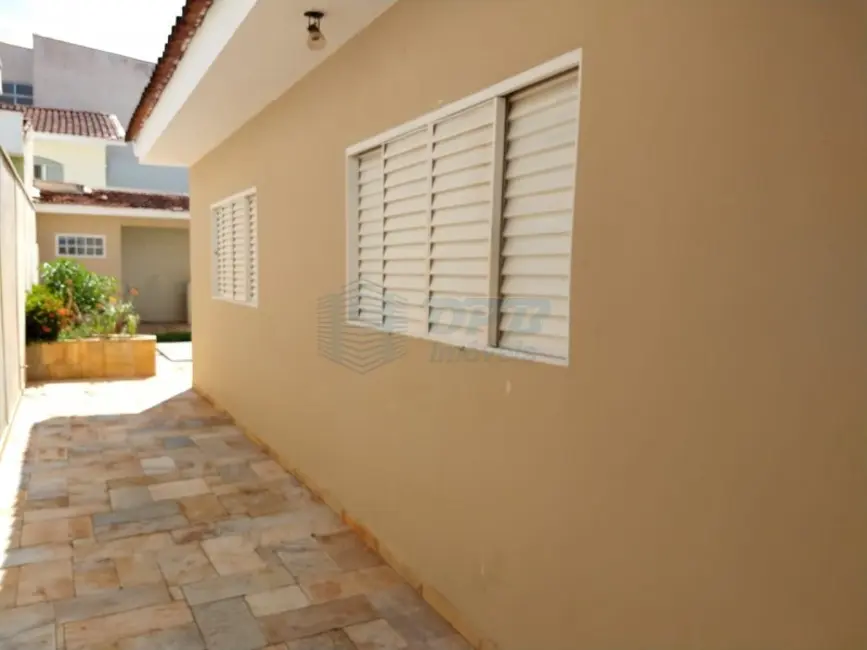 Foto 15 de Casa à venda em Jardim Irajá, Ribeirao Preto - SP
