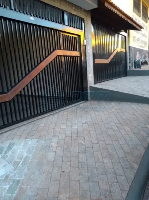 Foto 1 de Casa à venda, 250m2 em Ribeirao Preto - SP