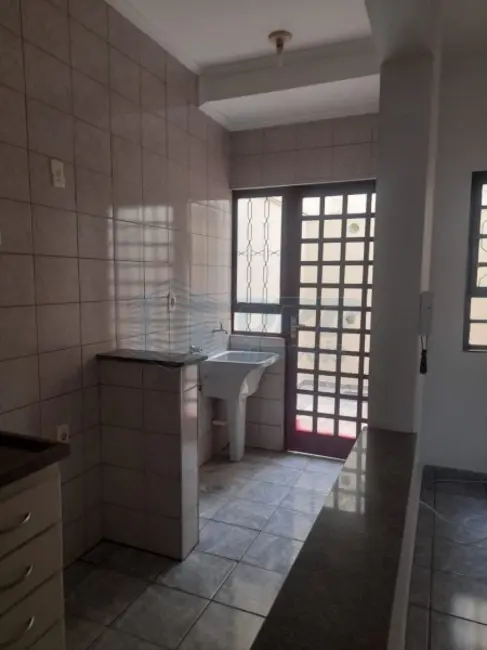 Foto 1 de Apartamento para alugar em Presidente Médici, Ribeirao Preto - SP