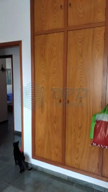 Apartamento à venda, 105m2 em Jardim Irajá, Ribeirao Preto - SP - imagem 9 Foto 9 de Apartamento à venda, 105m2 em Jardim Irajá, Ribeirao Preto - SP