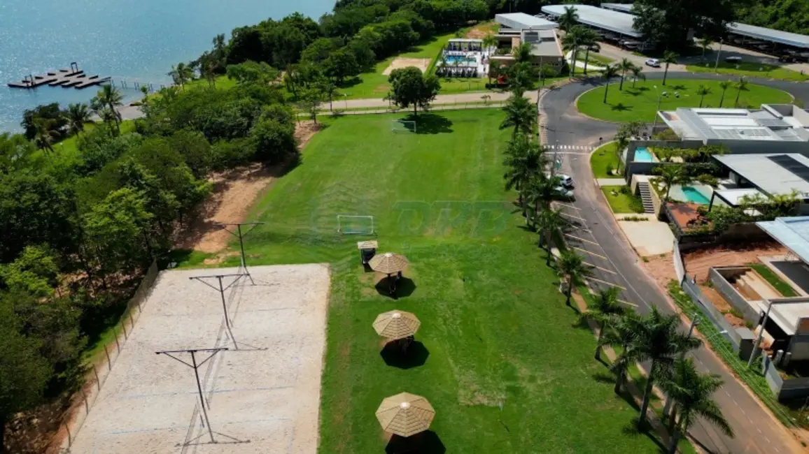 Foto 27 de Sobrado à venda, 580m2 em Rifaina - SP