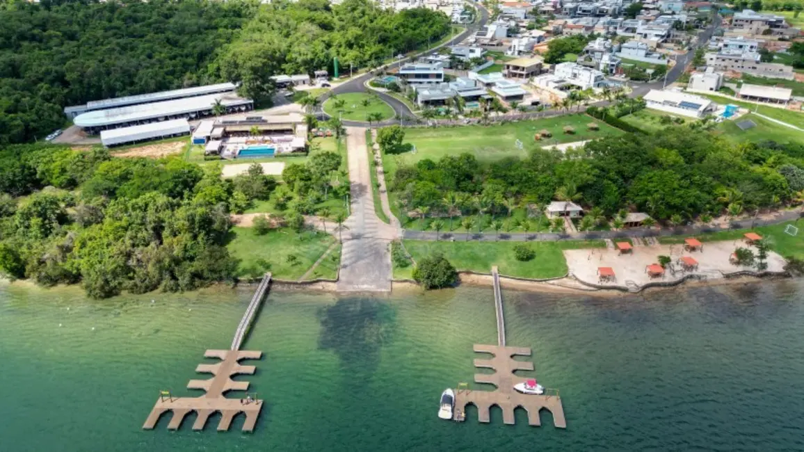 Foto 24 de Sobrado à venda, 580m2 em Rifaina - SP
