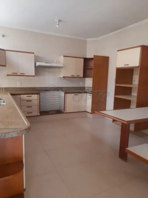 Sobrado para alugar, 300m2 em Jardim Sumaré, Ribeirao Preto - SP - imagem 5 Foto 5 de Sobrado para alugar, 300m2 em Jardim Sumaré, Ribeirao Preto - SP