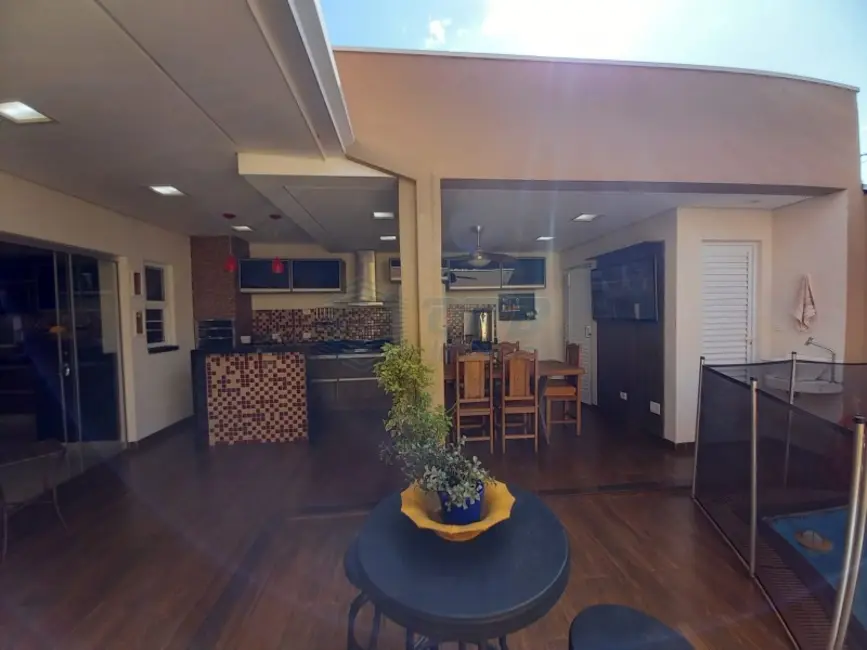 Foto 3 de Sobrado à venda, 140m2 em Vila do Golf, Ribeirao Preto - SP