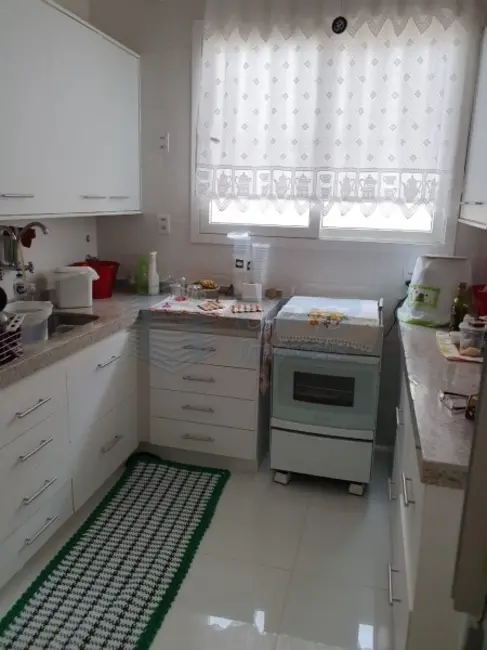 Foto 1 de Casa à venda em Jardim Irajá, Ribeirao Preto - SP