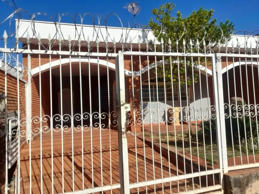 Foto 1 de Casa para alugar, 263m2 em Ribeirao Preto - SP