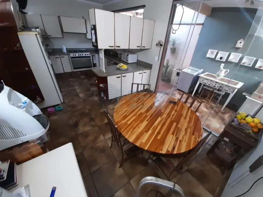 Casa à venda em Jardim Irajá, Ribeirao Preto - SP - imagem 1 Foto 1 de Casa à venda em Jardim Irajá, Ribeirao Preto - SP