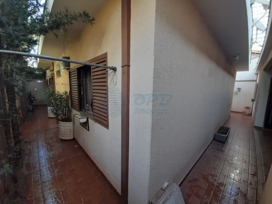 Foto 18 de Casa à venda em Jardim Irajá, Ribeirao Preto - SP