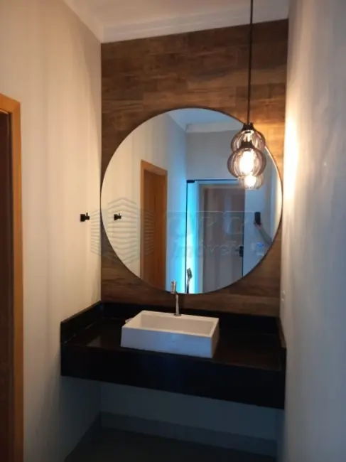 Foto 16 de Casa à venda, 200m2 em Centro, Rifaina - SP