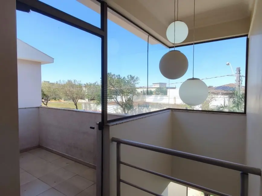 Sobrado para alugar, 350m2 em Ribeirao Preto - SP - imagem 9 Foto 9 de Sobrado para alugar, 350m2 em Ribeirao Preto - SP