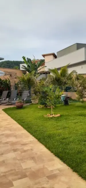 Foto 4 de Casa à venda, 784m2 em Rifaina - SP