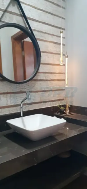 Foto 14 de Casa à venda, 784m2 em Rifaina - SP