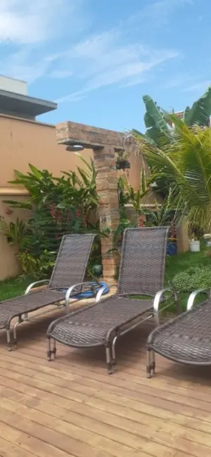 Foto 5 de Casa à venda, 784m2 em Rifaina - SP