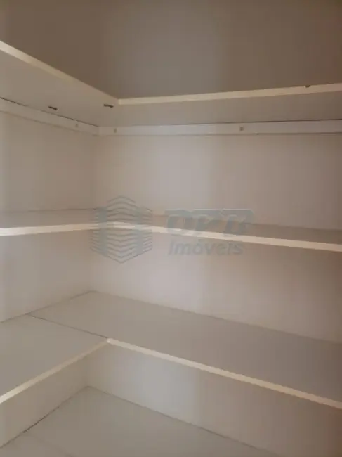 Apartamento para alugar, 189m2 em Jardim Irajá, Ribeirao Preto - SP - imagem 5 Foto 5 de Apartamento para alugar, 189m2 em Jardim Irajá, Ribeirao Preto - SP