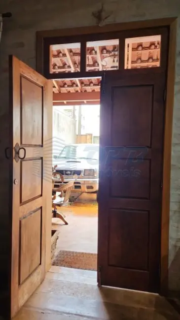 Foto 1 de Casa à venda, 250m2 em Jardim Califórnia, Ribeirao Preto - SP