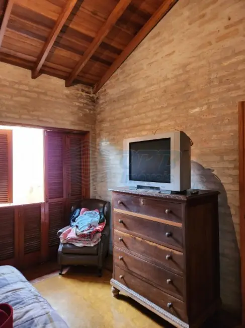 Foto 6 de Casa à venda, 250m2 em Jardim Califórnia, Ribeirao Preto - SP