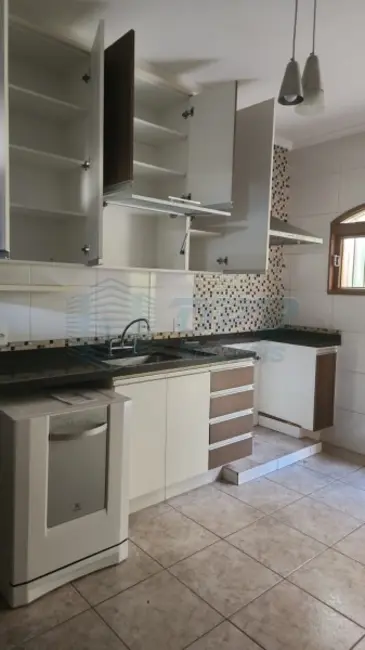 Casa para alugar em Jardim Irajá, Ribeirao Preto - SP - imagem 9 Foto 9 de Casa para alugar em Jardim Irajá, Ribeirao Preto - SP