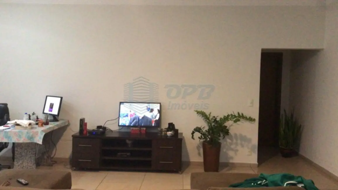 Foto 10 de Chácara à venda em Ribeirao Preto - SP