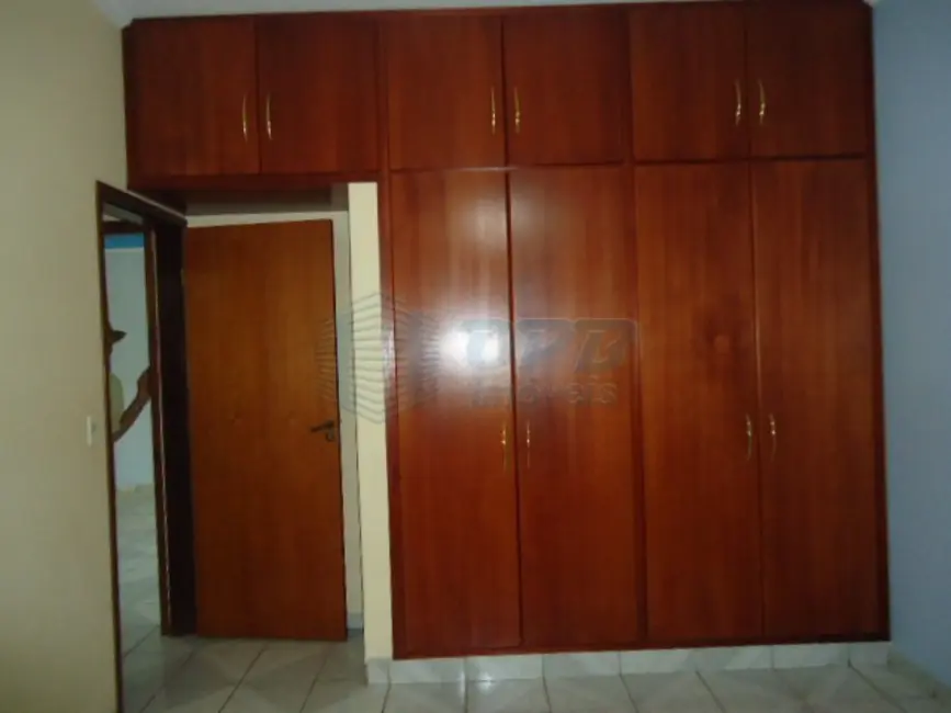 Foto 4 de Sobrado à venda, 260m2 em Jardim Anhangüera, Ribeirao Preto - SP