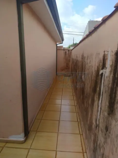 Casa à venda em Adelino Simioni, Ribeirao Preto - SP - imagem 9 Foto 9 de Casa à venda em Adelino Simioni, Ribeirao Preto - SP