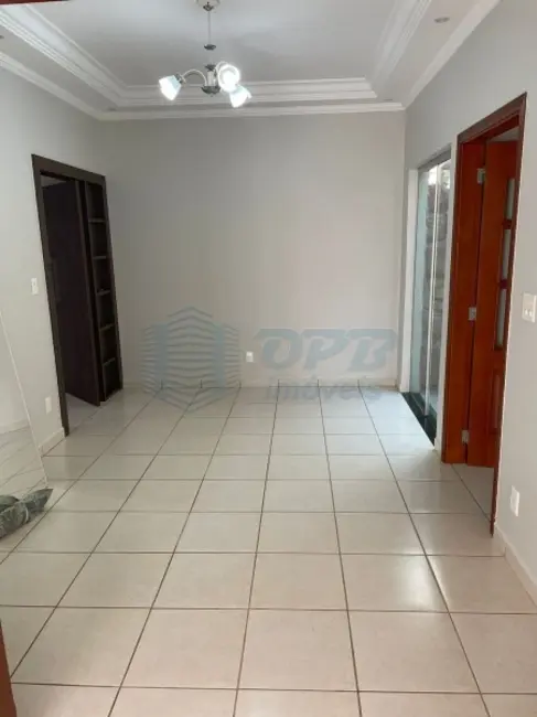 Casa à venda, 235m2 em Jardim Anhangüera, Ribeirao Preto - SP - imagem 3 Foto 3 de Casa à venda, 235m2 em Jardim Anhangüera, Ribeirao Preto - SP