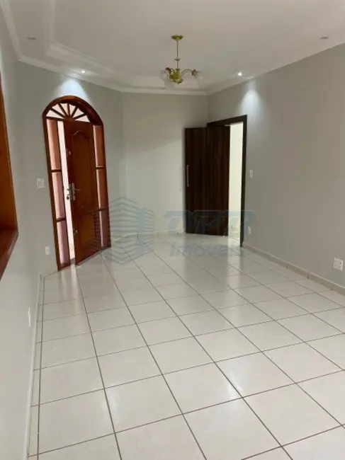 Foto 2 de Casa à venda, 235m2 em Jardim Anhangüera, Ribeirao Preto - SP