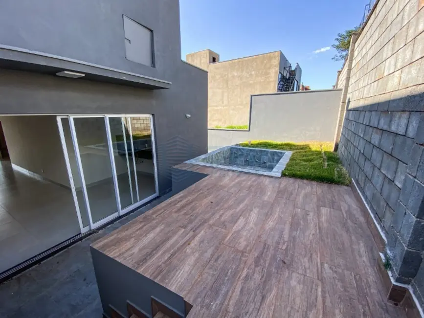 Foto 8 de Casa à venda, 250m2 em Ribeirao Preto - SP