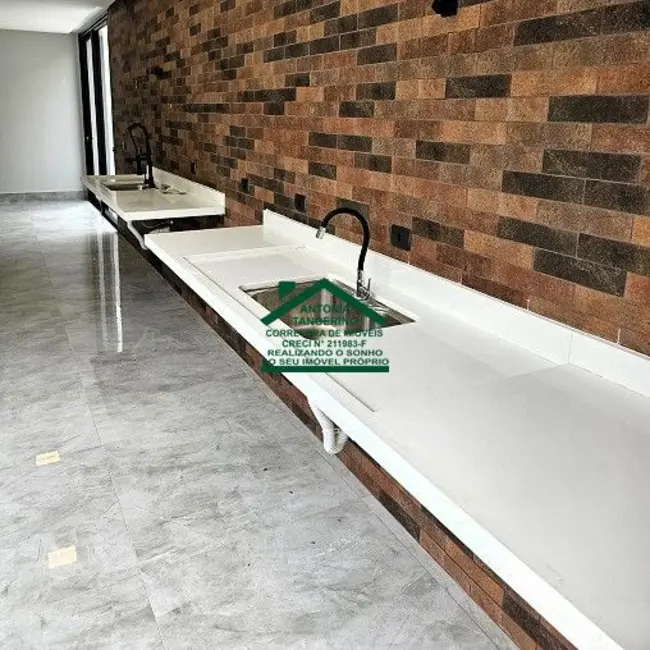 Foto 6 de Casa de Condomínio com 4 quartos à venda, 310m2 em Jardim Fazenda Rincão, Aruja - SP