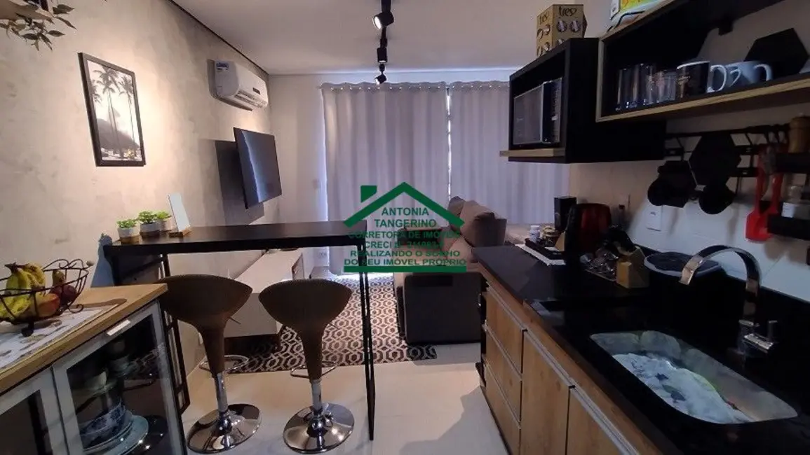 Apartamento com 1 quarto para alugar, 34m2 em Chácara São José, Aruja - SP - imagem 1 Foto 1 de Apartamento com 1 quarto para alugar, 34m2 em Chácara São José, Aruja - SP
