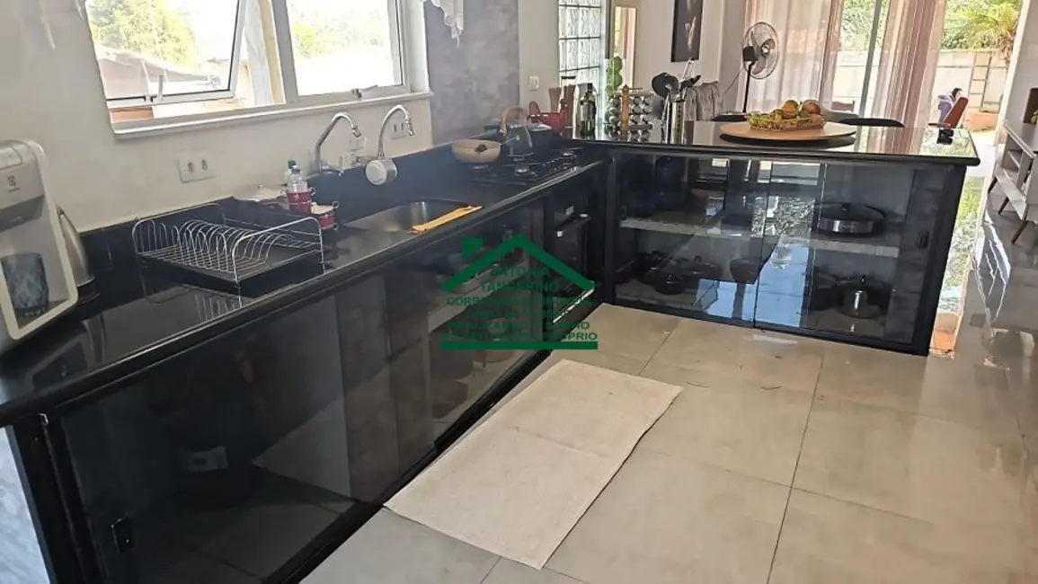 Foto 6 de Chácara com 3 quartos à venda, 165m2 em Chácaras Copaco, Aruja - SP