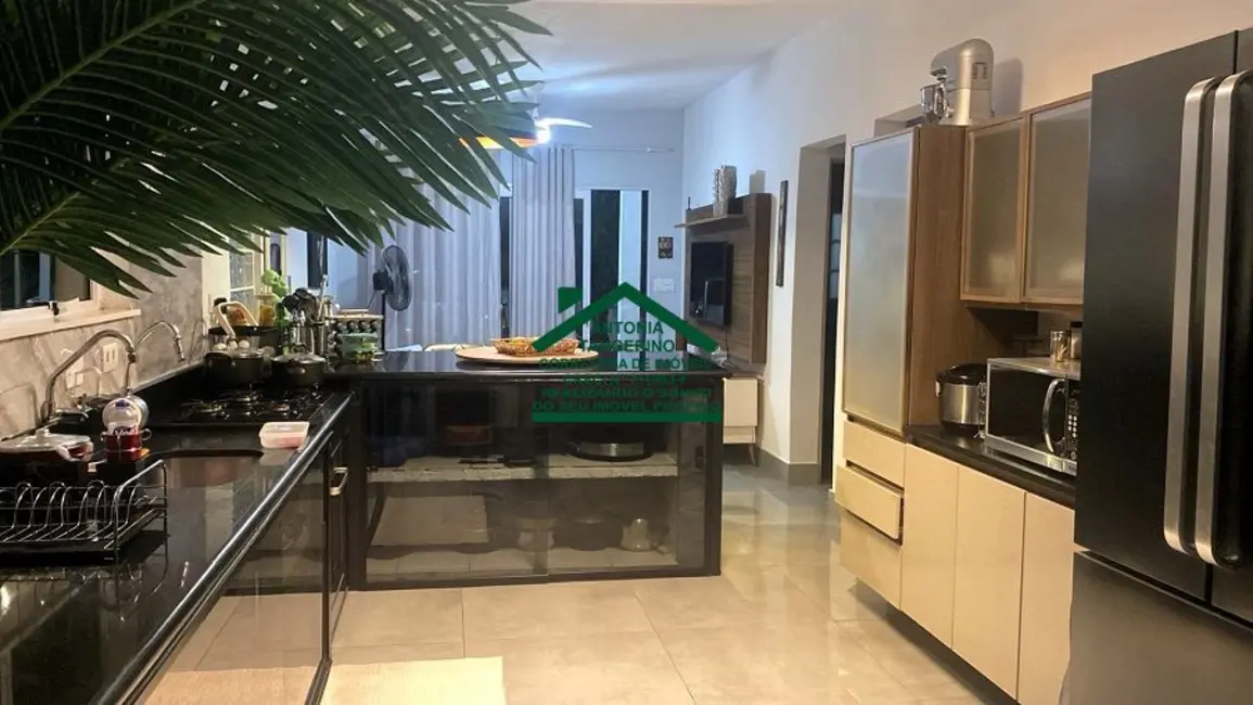 Foto 8 de Chácara com 3 quartos à venda, 165m2 em Chácaras Copaco, Aruja - SP