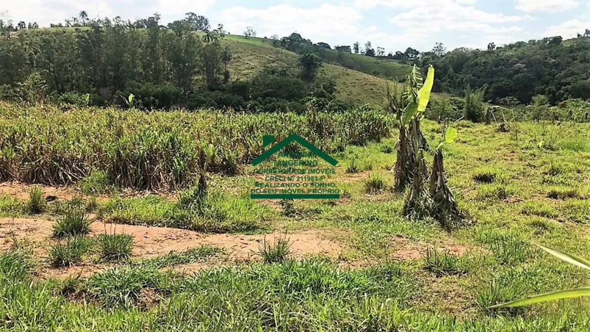 Foto 2 de Fazenda / Haras à venda, 1050m2 em Do Taboão, Mogi Das Cruzes - SP
