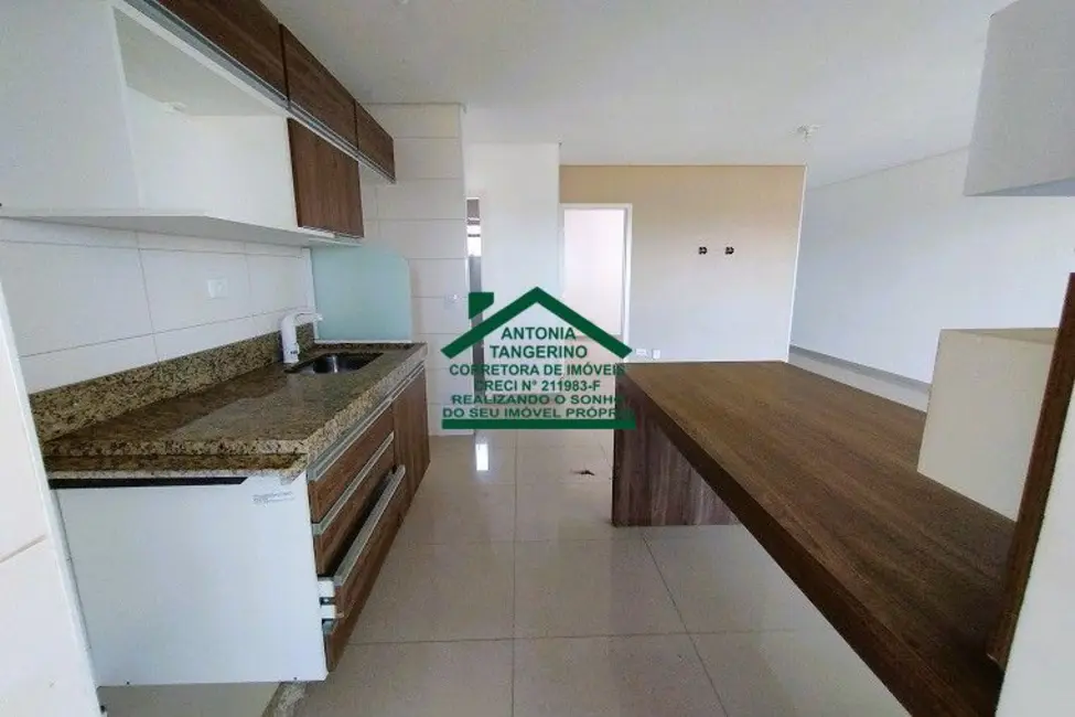 Apartamento com 3 quartos para alugar, 86m2 em Jordanópolis, Aruja - SP - imagem 9 Foto 9 de Apartamento com 3 quartos para alugar, 86m2 em Jordanópolis, Aruja - SP