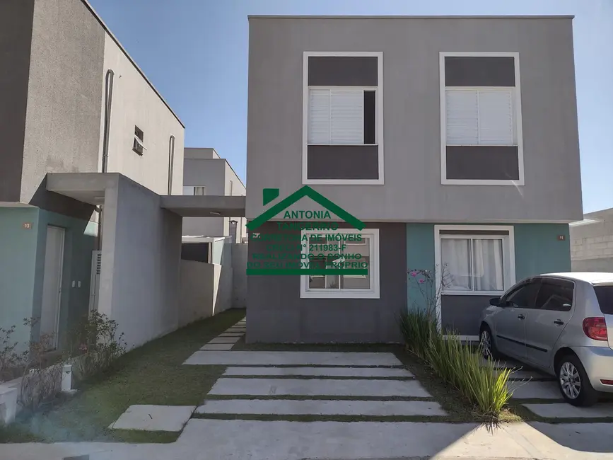Foto 1 de Casa de Condomínio com 2 quartos à venda, 56m2 em Arujá Center Ville, Aruja - SP