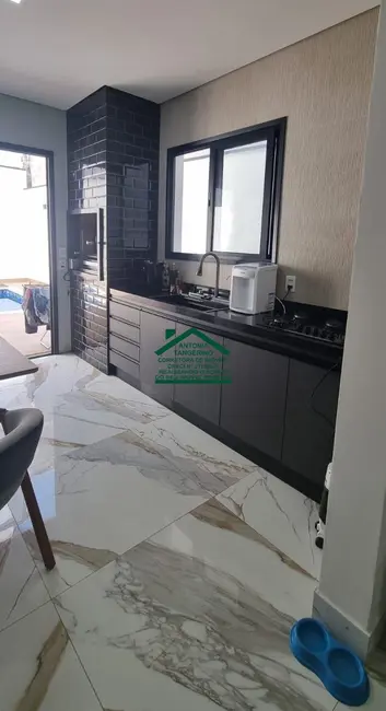Foto 9 de Casa de Condomínio com 3 quartos à venda, 150m2 em Parque Residencial Itapeti, Mogi Das Cruzes - SP