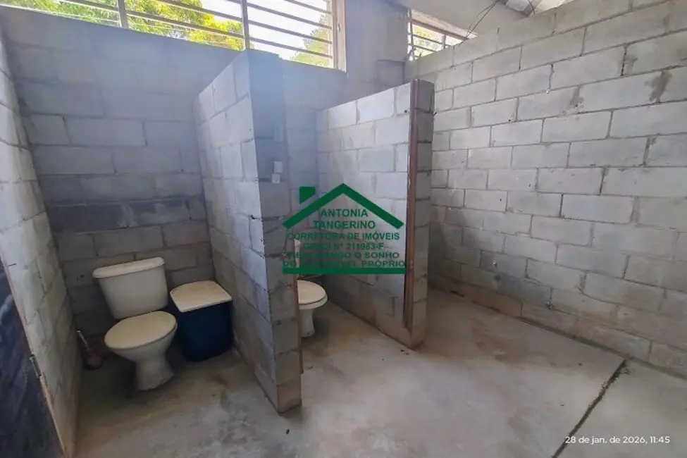 Armazém / Galpão para alugar, 425m2 em Jordanópolis, Aruja - SP - imagem 6 Foto 6 de Armazém / Galpão para alugar, 425m2 em Jordanópolis, Aruja - SP